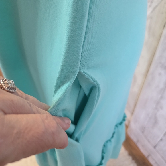 Zenana Outfitters Turquoise Short-Sleeve Midi Dress with Ruffle Hem - Picture 4 of 7